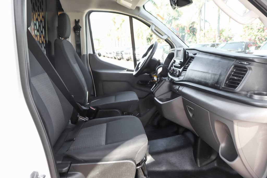 Used 2025 Ford Transit 250 Low Roof w/ Exterior Upgrade Package RWD image 34