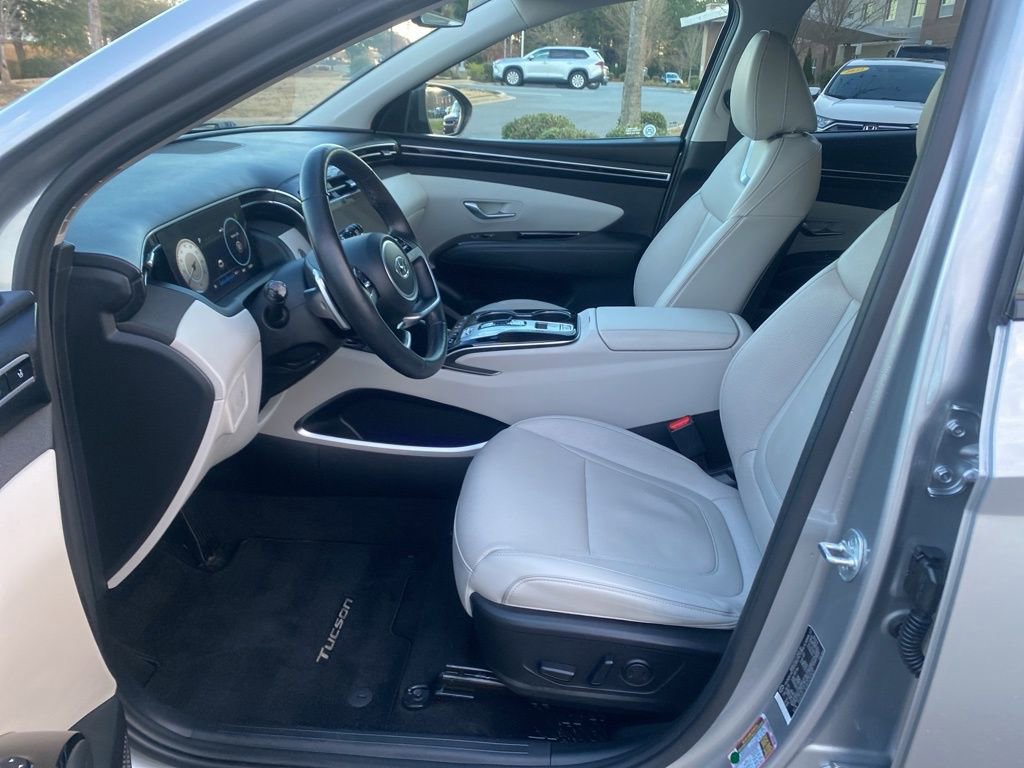 Used 2023 Hyundai Tucson Limited image 15