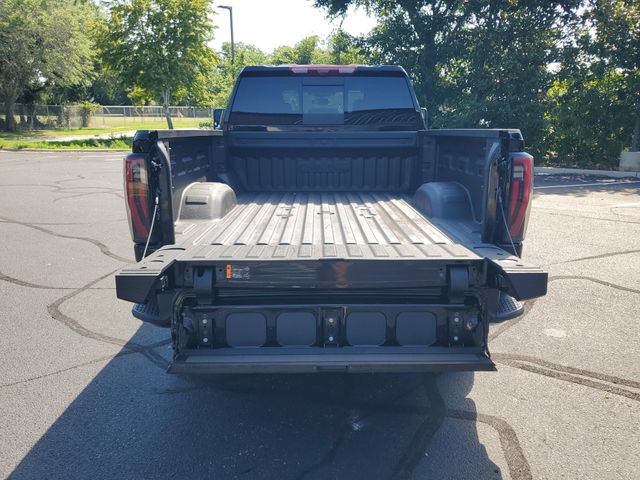 Used 2026 GMC Sierra 2500 AT4 w/ AT4 Premium Plus Package AWD/4WD image 31