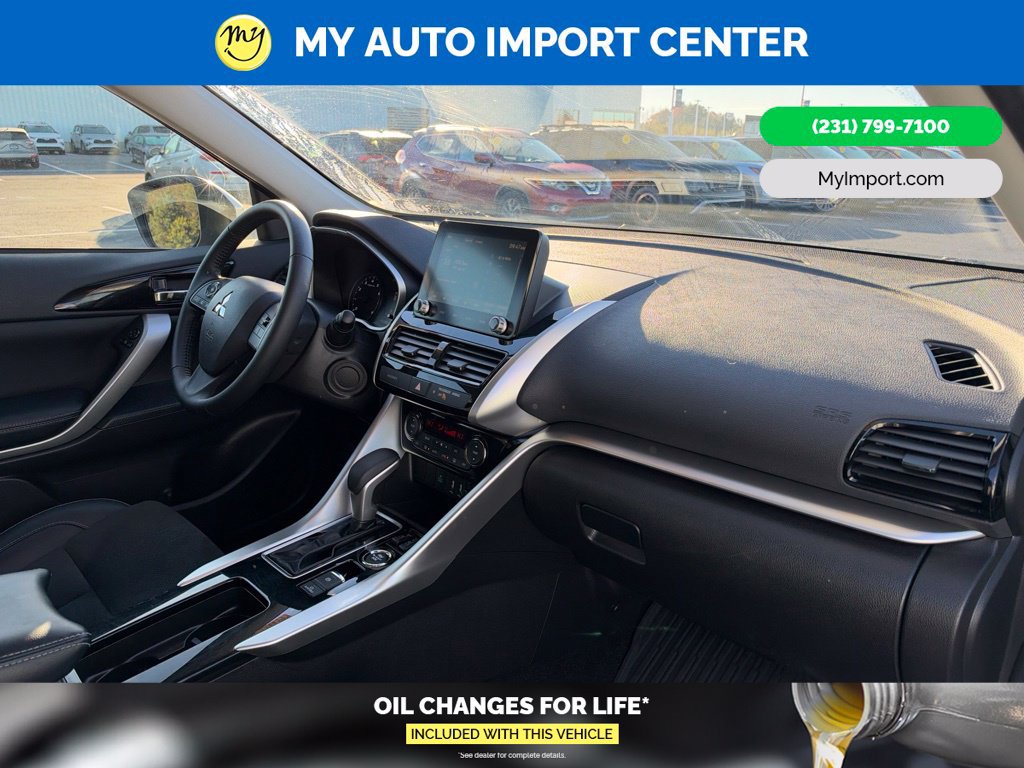 Used 2023 Mitsubishi Eclipse Cross AWD image 30