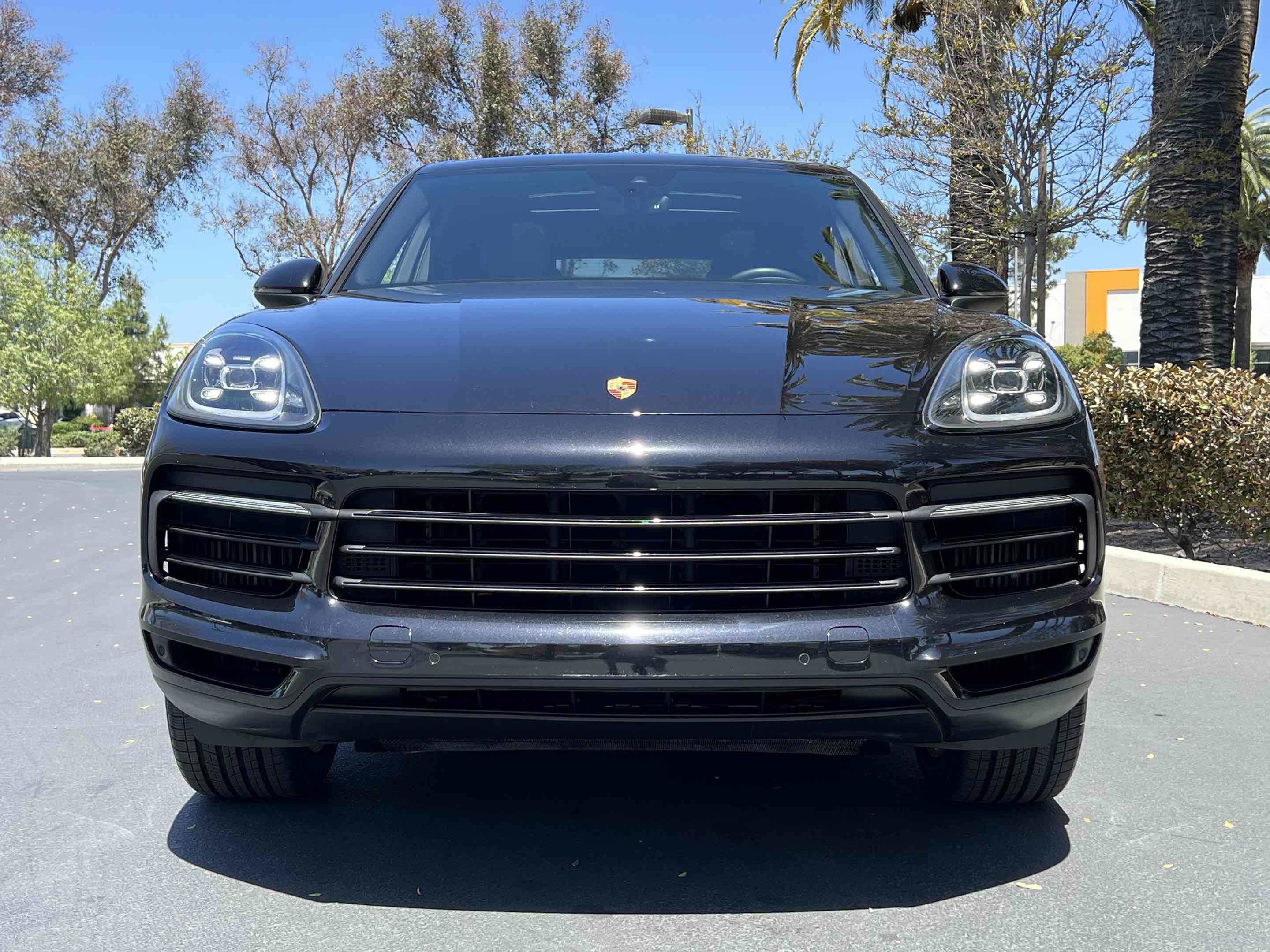 Used 2019 Porsche Cayenne w/ Premium Package AWD/4WD image 98