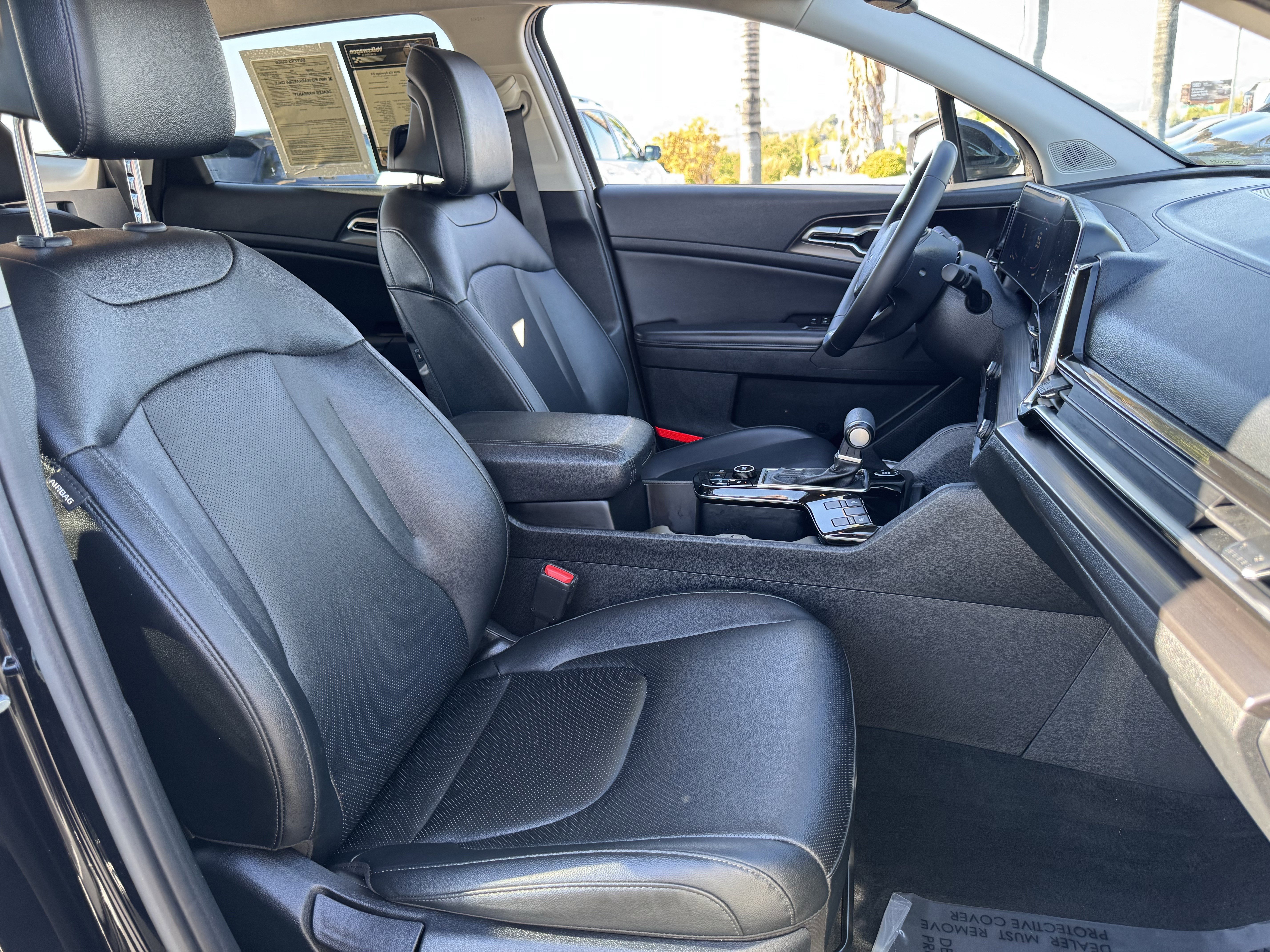 Used 2024 Kia Sportage EX image 36