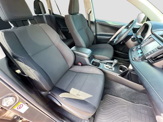 Used 2018 Toyota RAV4 XLE FWD image 27