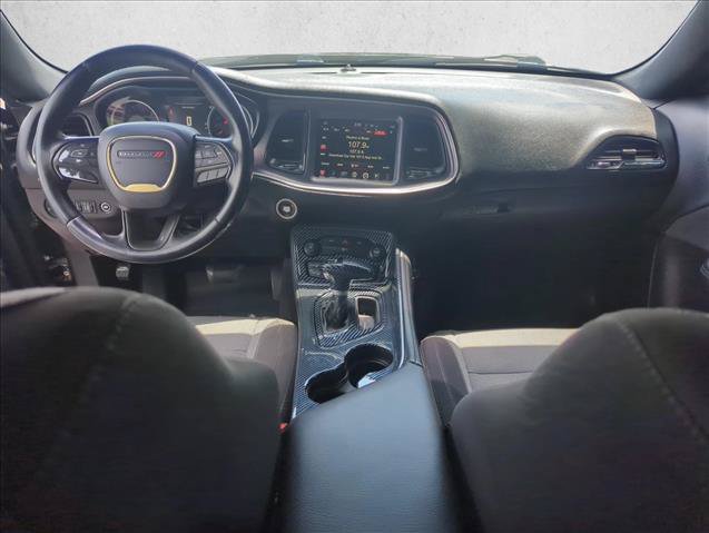 Used 2016 Dodge Challenger SXT RWD image 23
