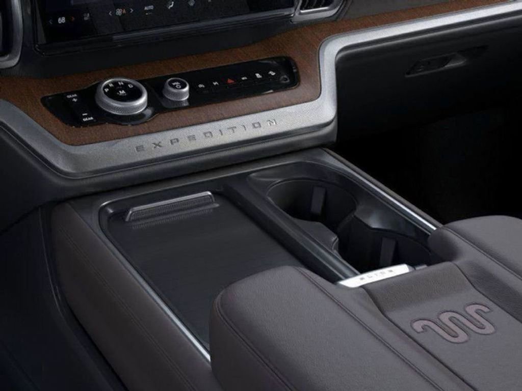 New 2025 Ford Expedition Max King Ranch image 34