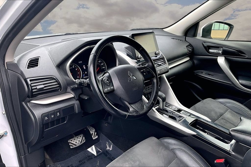 Used 2023 Mitsubishi Eclipse Cross SE AWD/4WD image 16