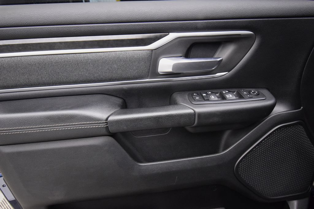 Used 2019 RAM 1500 Big Horn AWD/4WD image 23