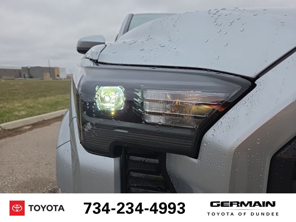 New 2026 Toyota Tacoma SR5 image 15