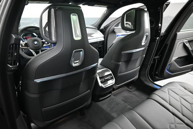 New 2026 BMW 760i xDrive w/ Executive Package AWD/4WD image 22