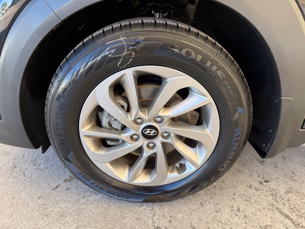 Used 2018 Hyundai Tucson SEL Plus FWD image 11