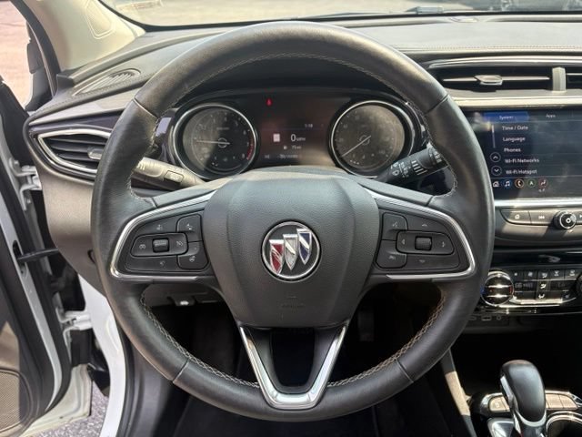 Used 2020 Buick Encore GX Essence w/ Experience Buick Package FWD image 34