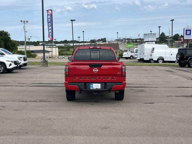 Used 2022 Nissan Frontier SV w/ Technology Package RWD image 5