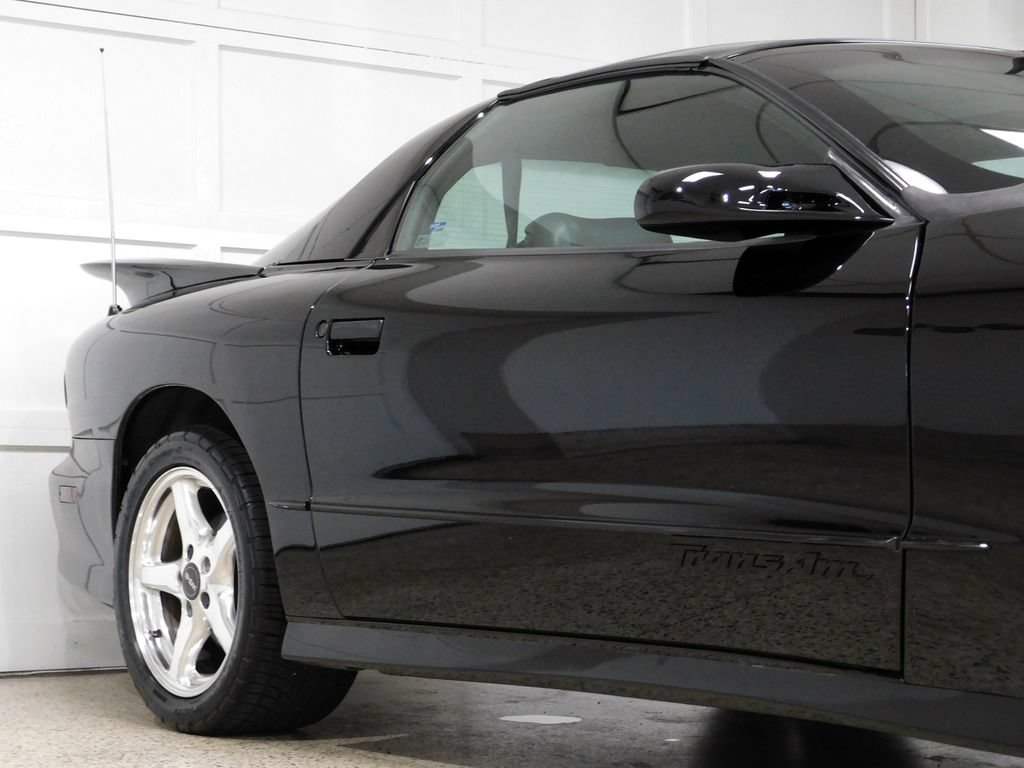 Used 1997 Pontiac Firebird Trans Am RWD image 15