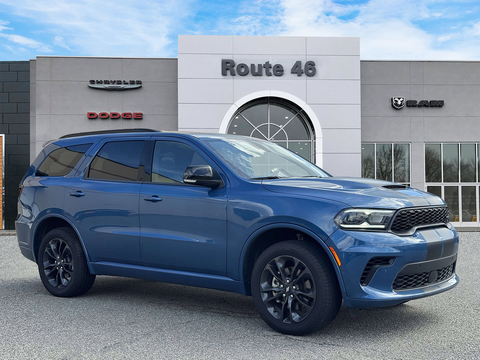 Used 2025 Dodge Durango GT AWD/4WD image 13