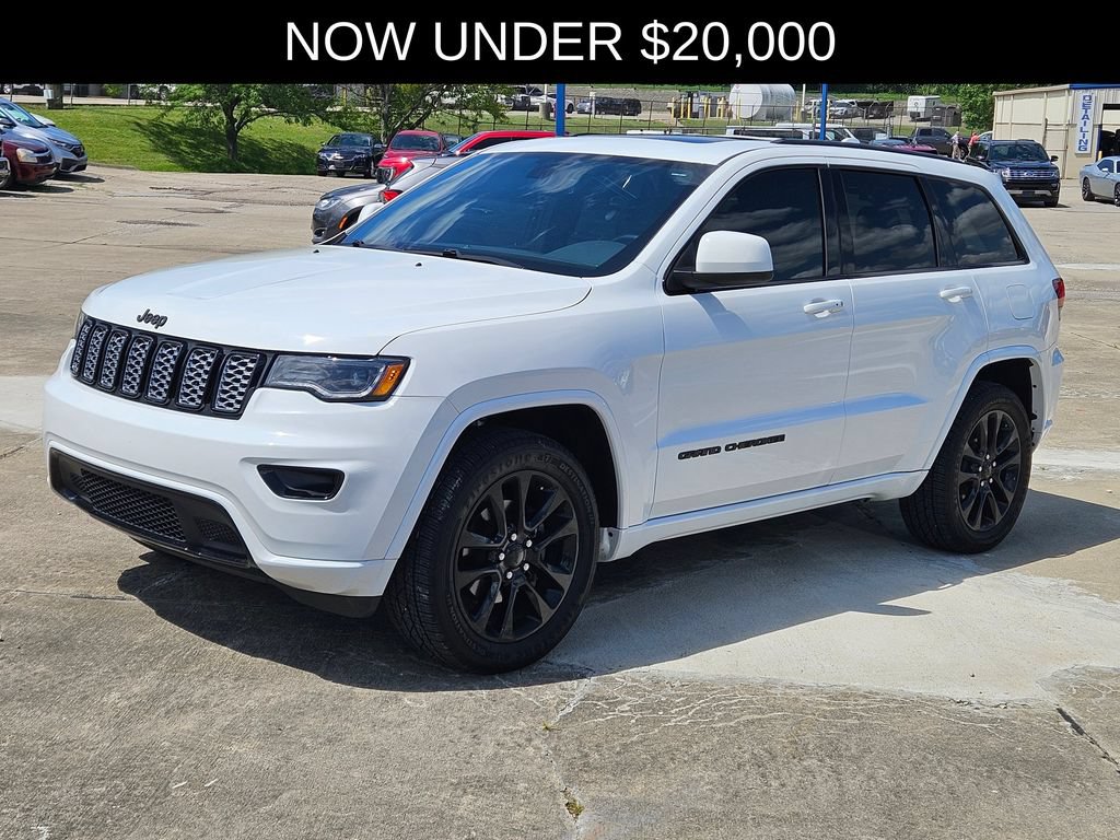Used 2020 Jeep Grand Cherokee Altitude AWD/4WD image 2