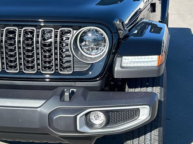 New 2026 Jeep Gladiator Mojave AWD/4WD image 9