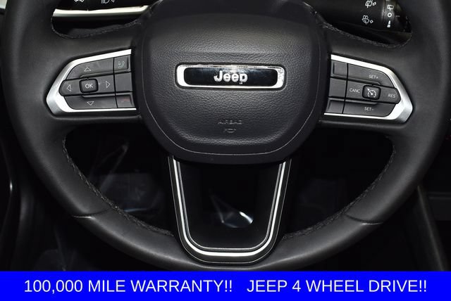 Used 2024 Jeep Compass Latitude AWD/4WD image 23