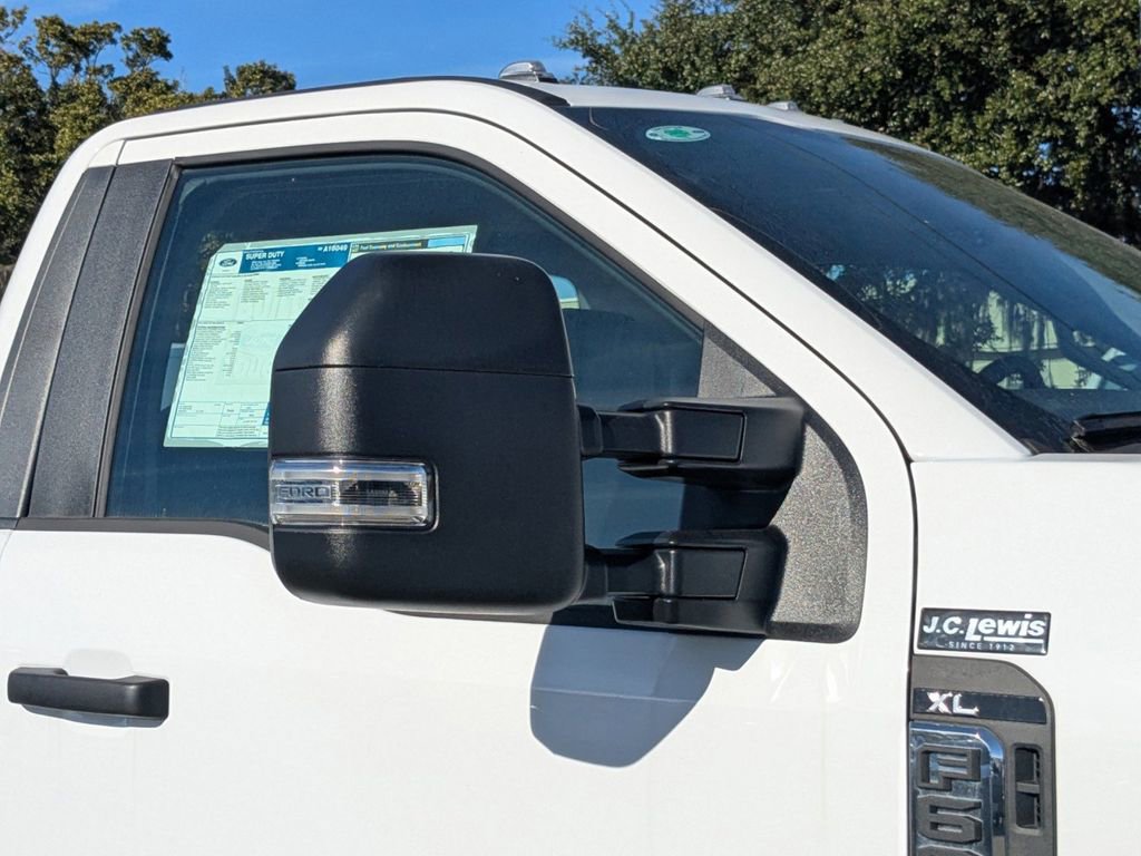 New 2025 Ford F600 4x4 Regular Cab Super Duty w/ XL Chrome Package image 12