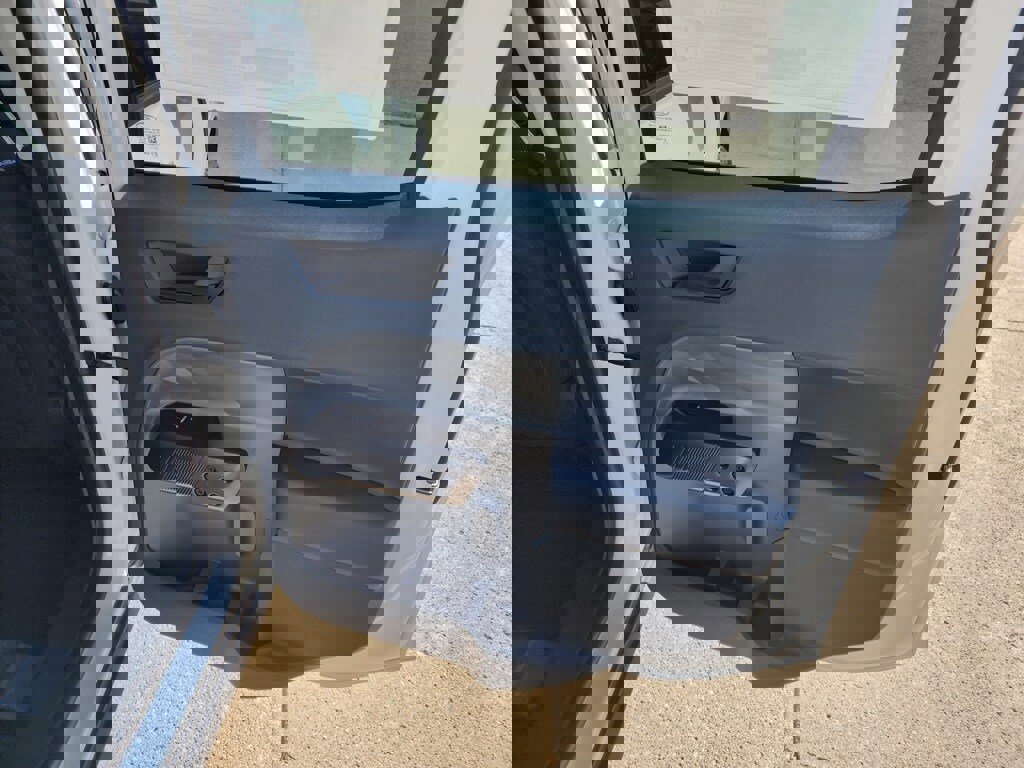 New 2025 Ford Maverick XLT w/ XLT Luxury Package image 14