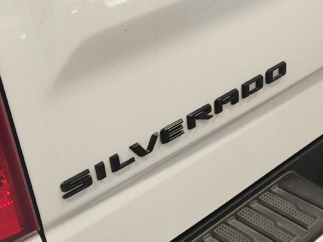 Used 2024 Chevrolet Silverado 1500 Custom w/ LPO, Dark Essentials Package RWD image 9