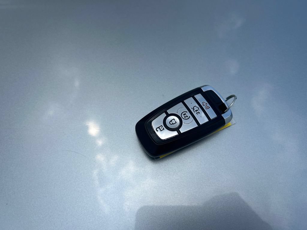 Used 2023 Ford Mustang Premium RWD image 31