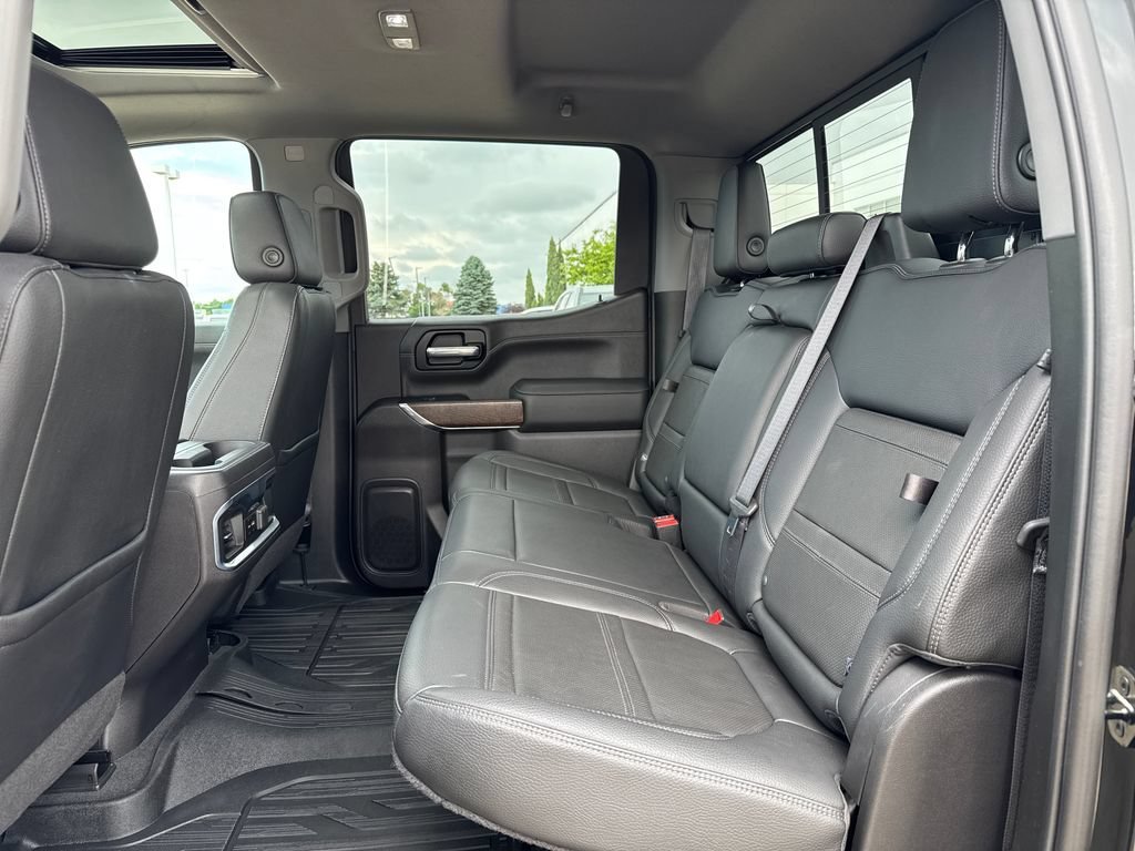 Certified 2022 GMC Sierra 1500 Denali w/ Denali Premium Package AWD/4WD image 39