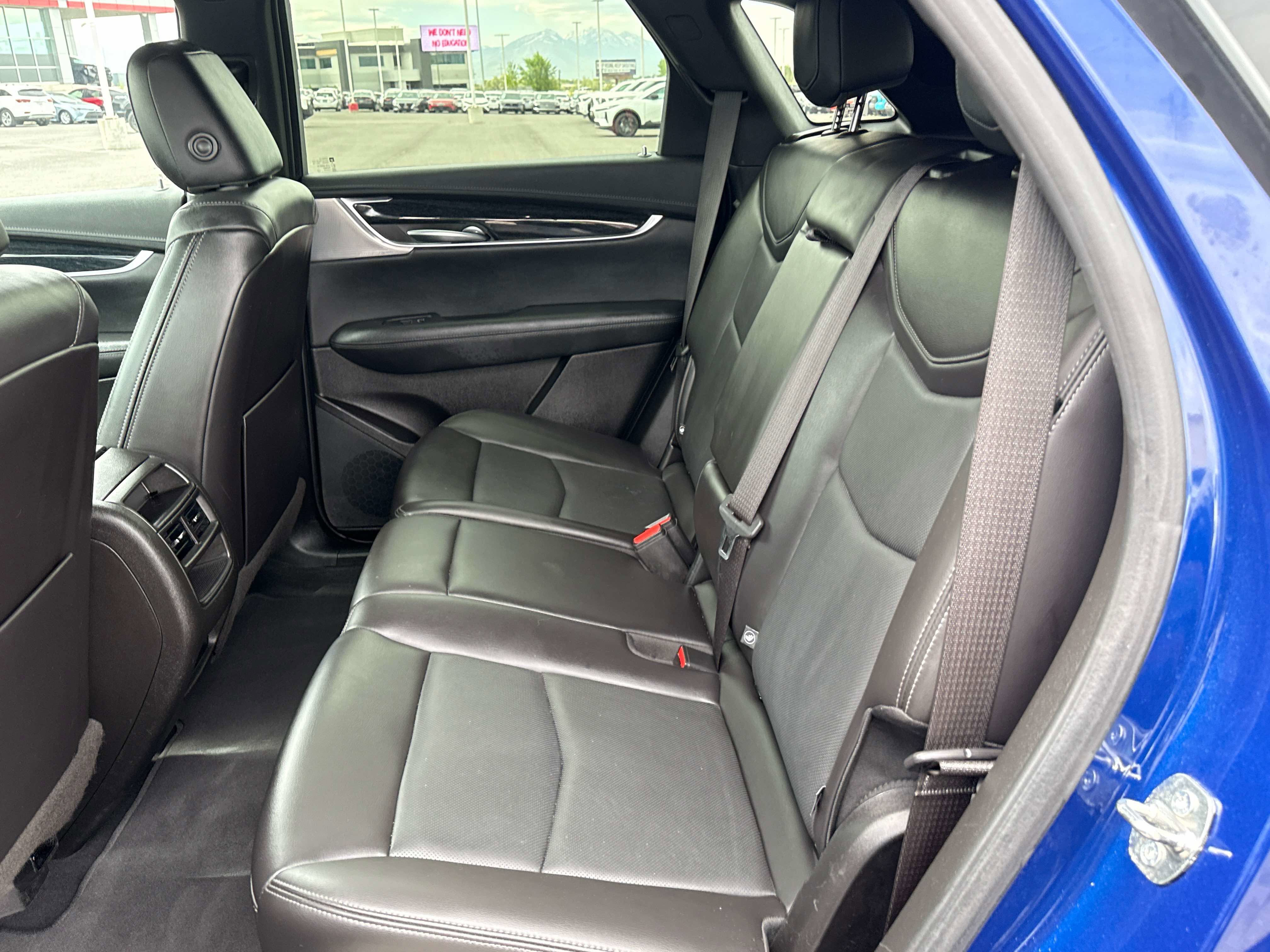 Used 2023 Cadillac XT5 Premium Luxury AWD/4WD image 13