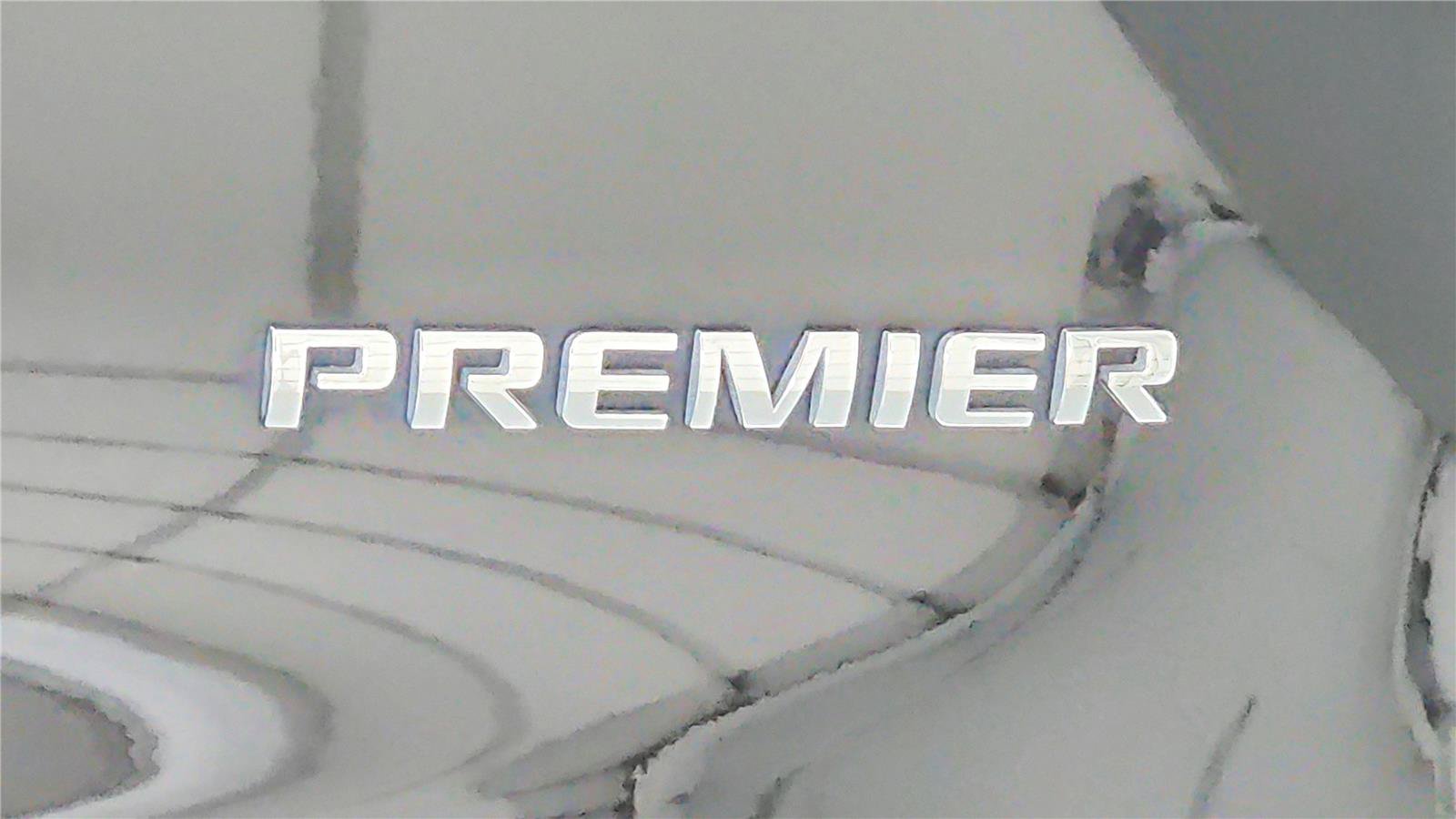 Used 2024 Chevrolet Blazer Premier w/ Driver Confidence II Package FWD image 19