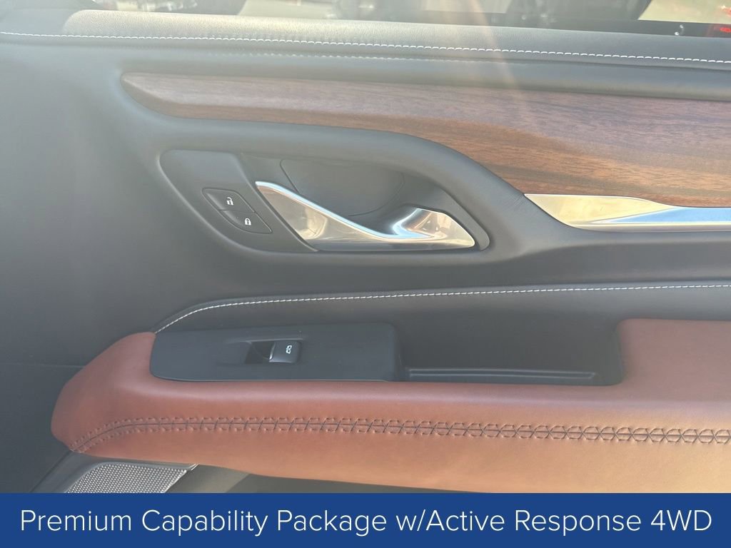 Used 2024 GMC Yukon Denali Ultimate image 37