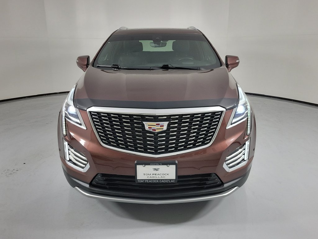 Certified 2022 Cadillac XT5 Premium Luxury w/ Technology Package FWD image 2