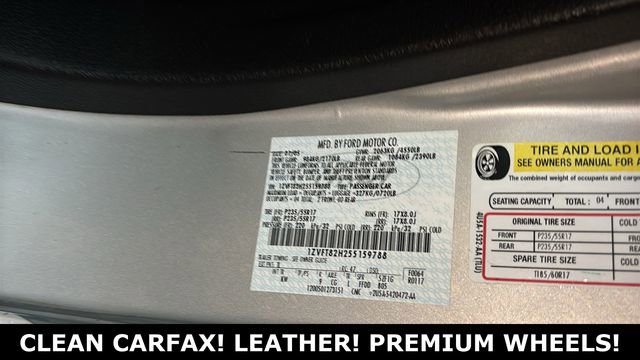 Used 2005 Ford Mustang GT Premium image 32