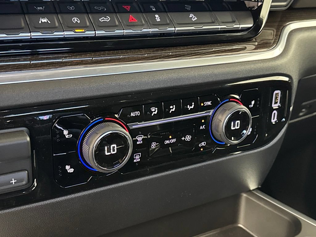 New 2026 Chevrolet Silverado 1500 RST AWD/4WD image 18