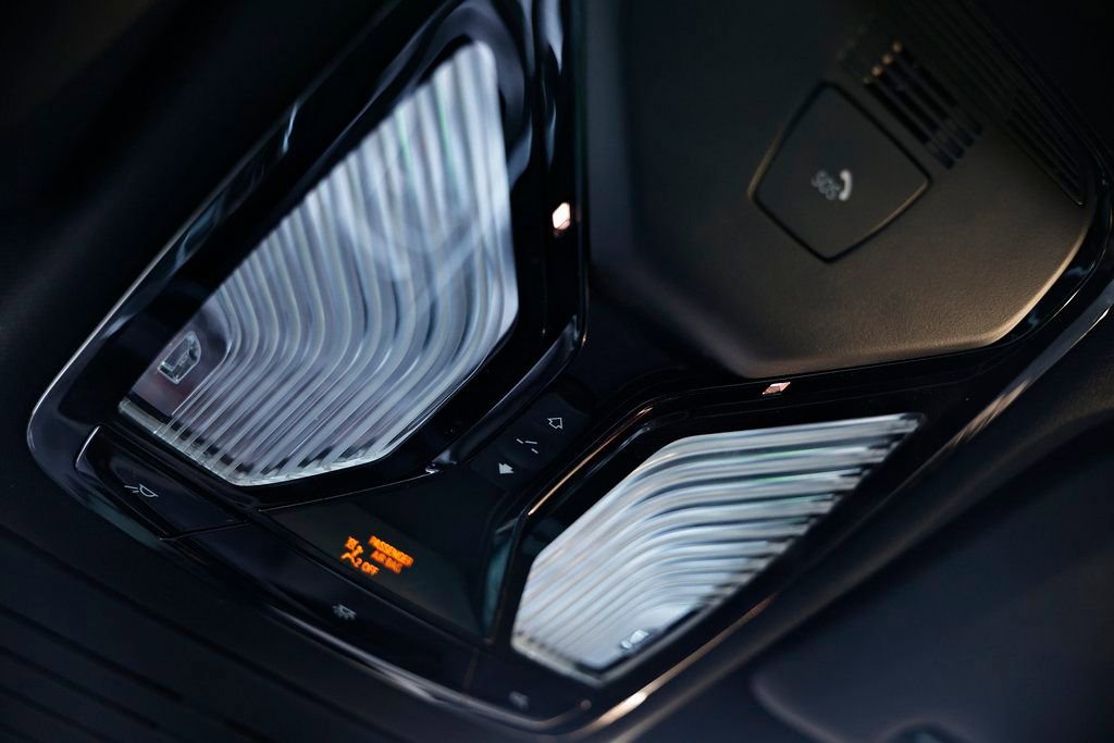 New 2026 BMW X5 sDrive40i w/ M Sport Package image 39