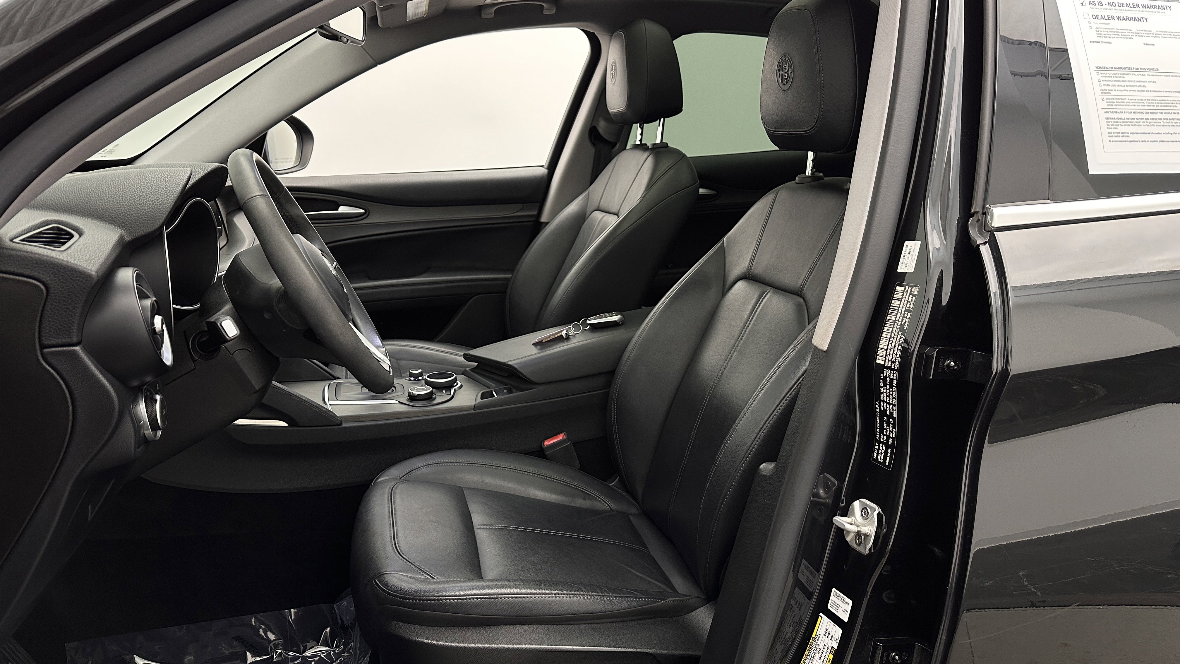 Used 2018 Alfa Romeo Stelvio Ti image 16