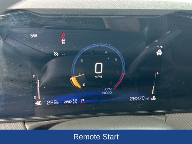 Used 2025 Chevrolet TrailBlazer LT AWD/4WD image 9