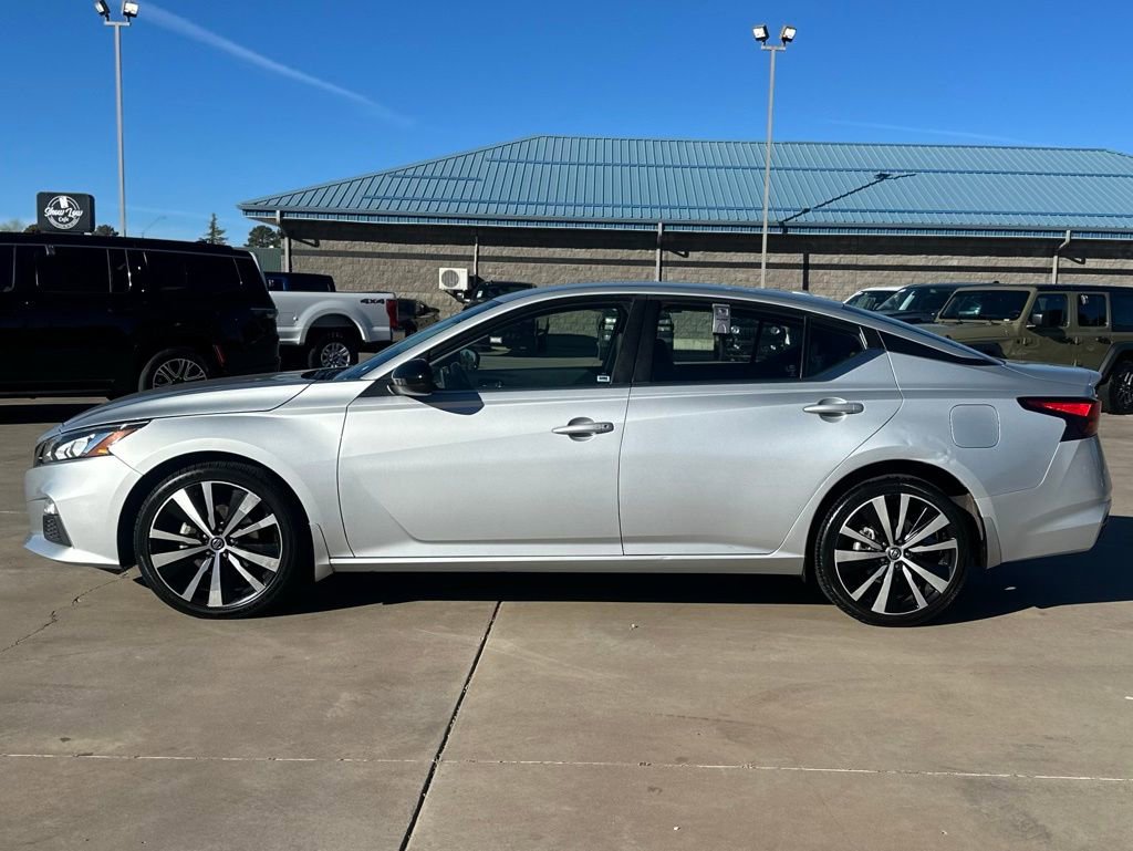 Used 2022 Nissan Altima 2.5 SR image 6