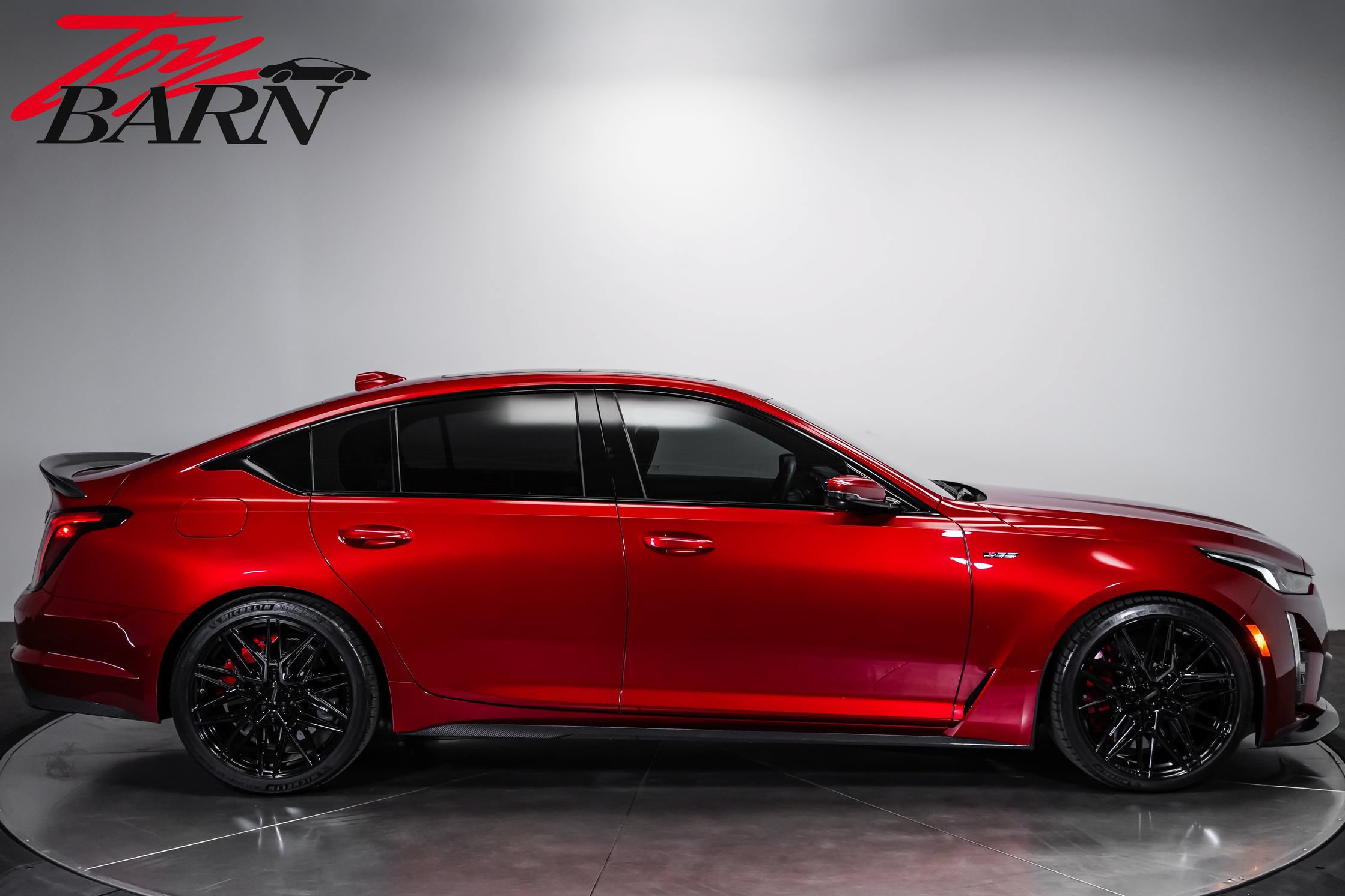 Used 2023 Cadillac CT5 V Blackwing w/ Carbon Fiber Package 2 RWD image 6