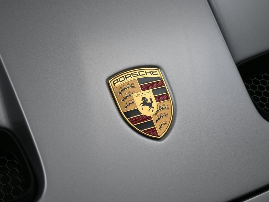 New 2026 Porsche 911 GT3 RWD image 13