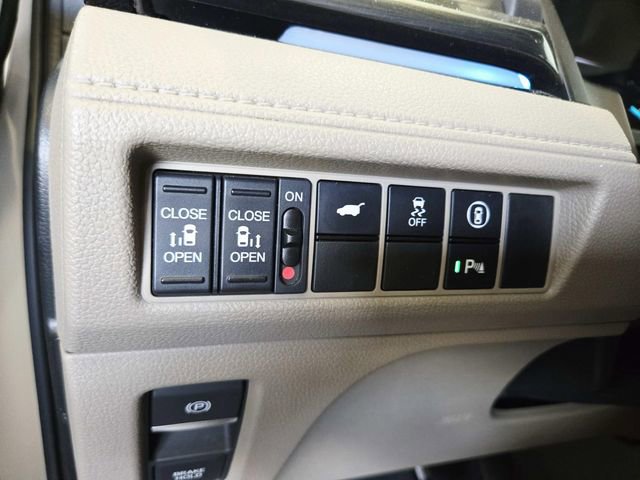 Used 2024 Honda Odyssey Elite image 33