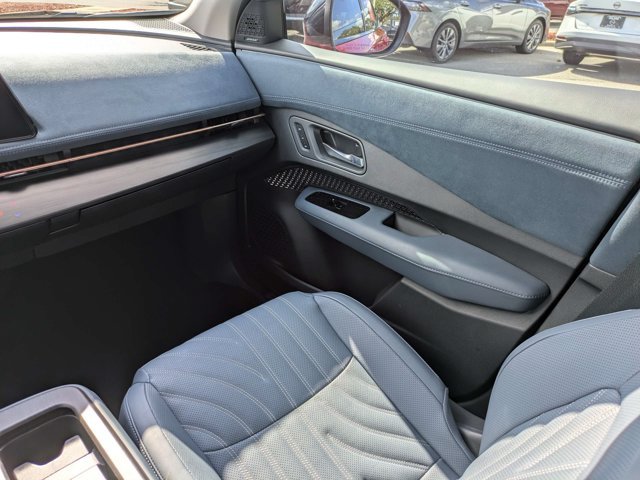 Certified 2024 Nissan Ariya AWD image 19