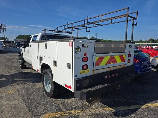 Used 2015 Ford F550 2WD Crew Cab Super Duty image 4