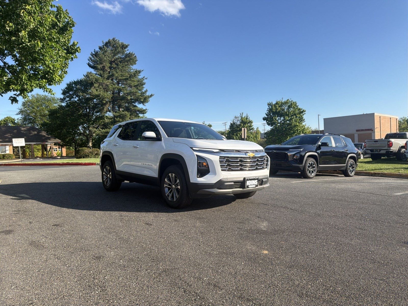 New 2026 Chevrolet Equinox LT w/ Safety and Technology Package AWD/4WD image 10