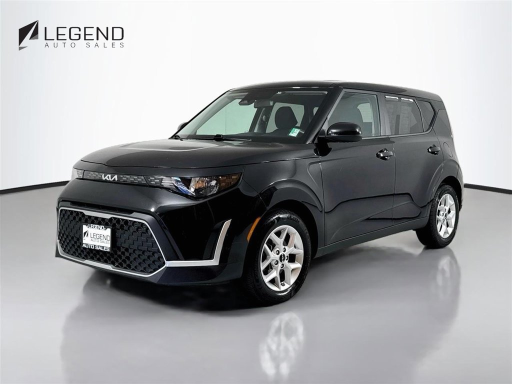Used 2023 Kia Soul LX w/ LX Technology Package FWD 360° Tour