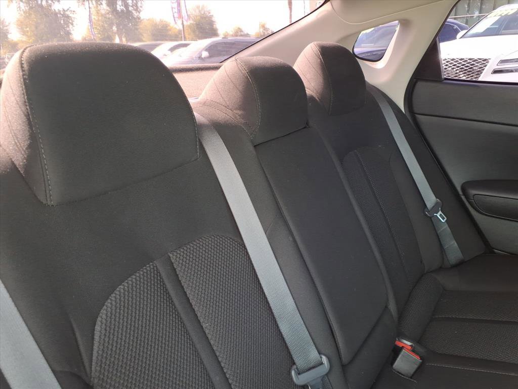 Used 2020 Kia Optima LX image 14