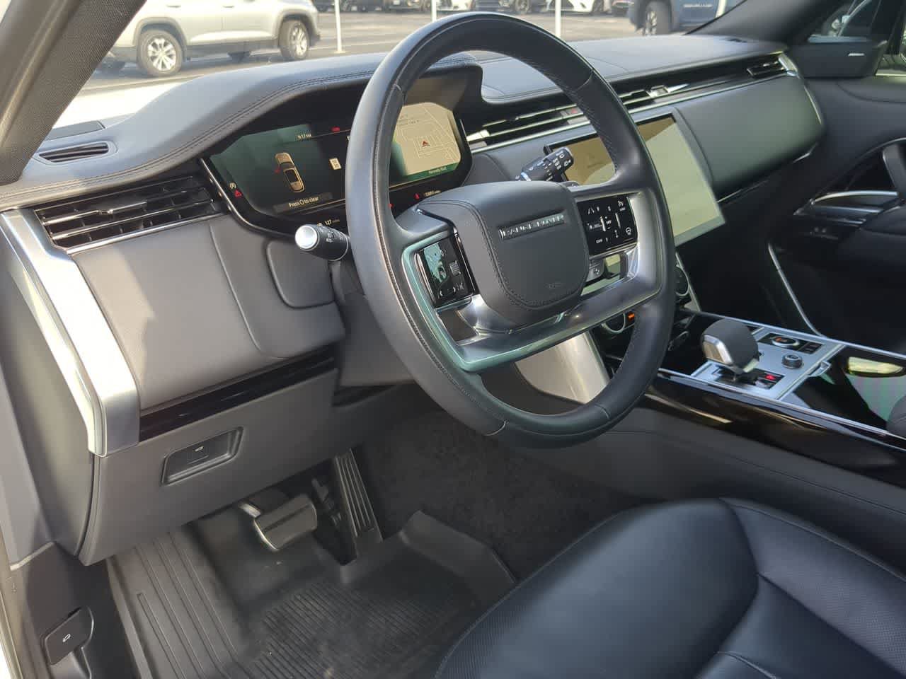 Certified 2023 Land Rover Range Rover SE AWD/4WD image 10