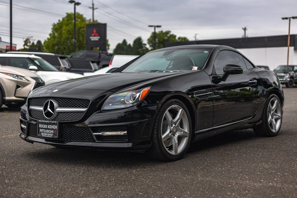 Used 2012 Mercedes-Benz SLK 250 image 4