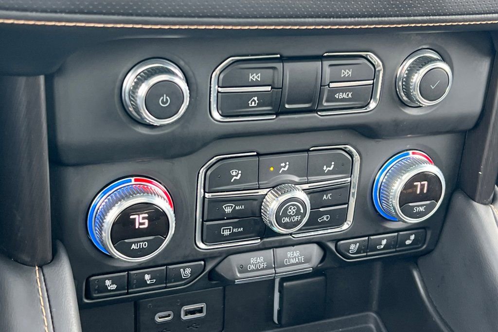 Certified 2022 GMC Yukon XL AT4 w/ Max Trailering Package image 18