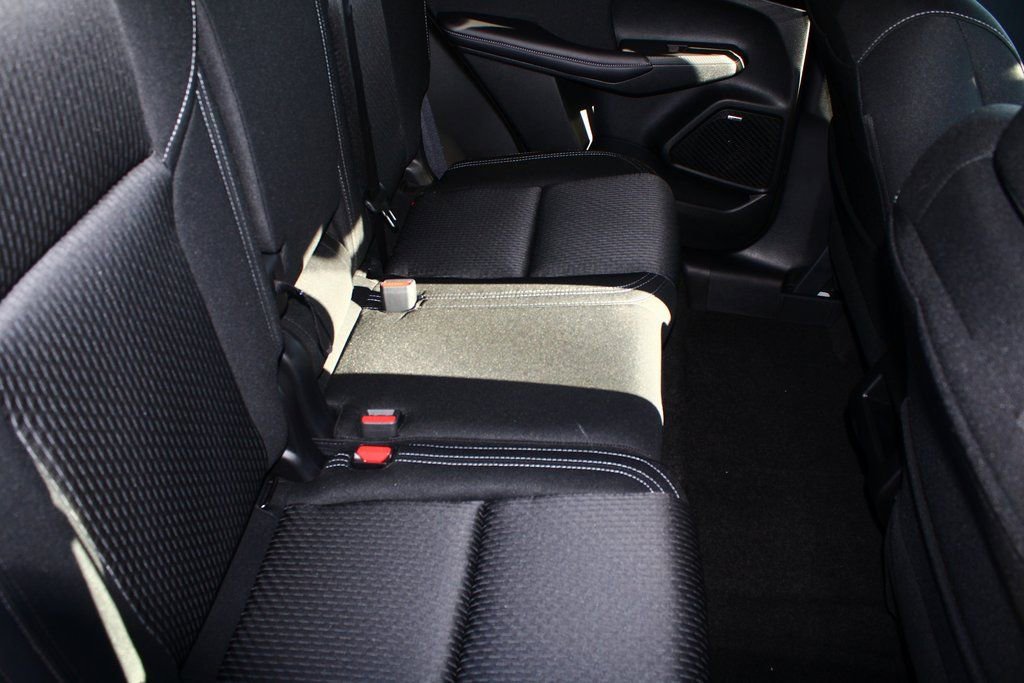 New 2026 Mitsubishi Outlander ES image 7