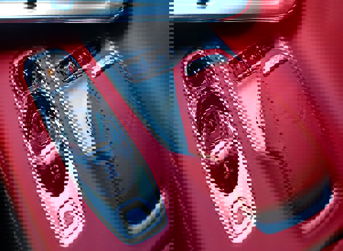 Used 2023 Chevrolet Corvette Stingray Premium Conv w/ Z51 Performance Package image 62