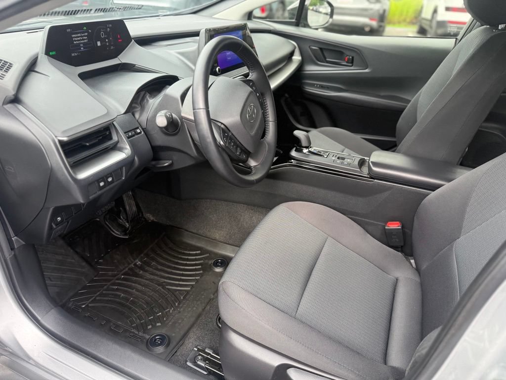 Certified 2023 Toyota Prius LE AWD/4WD image 14